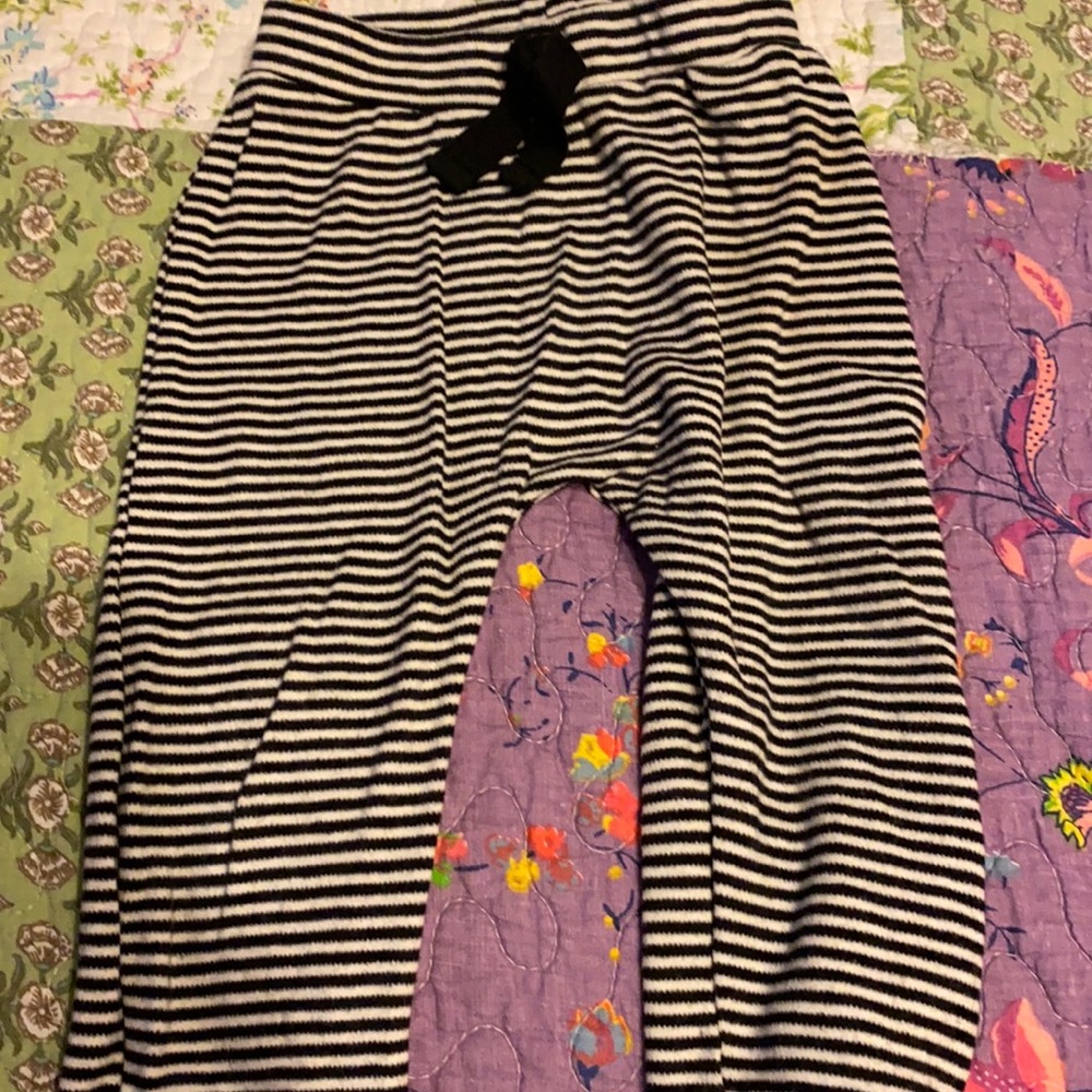 Elastic waist toddler pants.